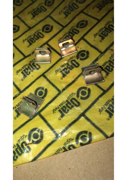 Tofaş Arka Fren Balata Yay Tutucu Doğan Şahin M131 Renaul 12 - Arka Balata Tutucu Sekmanı 4 Adet