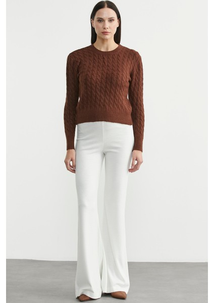 Yumoş Saç Örgü Motifli Triko Kazak - Kahve