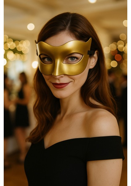 Altın Renk Parti Maskesi Yarım Yüz Şık Kostüm Aksesuarı Göz Bandı Maskeli Balo ve Etkinlik Maskesi