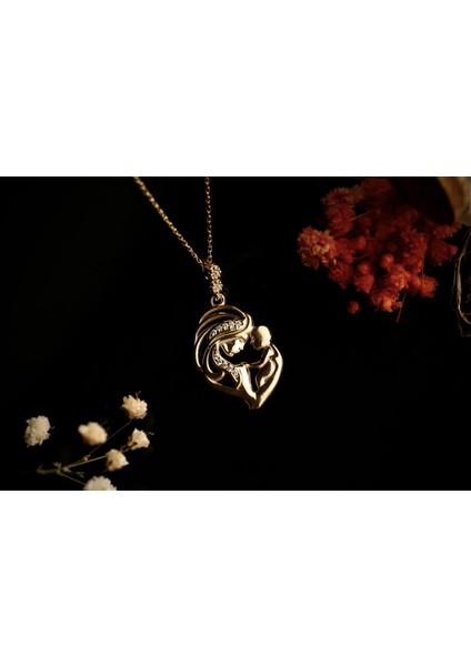 Kalbimin En Derini Kolye