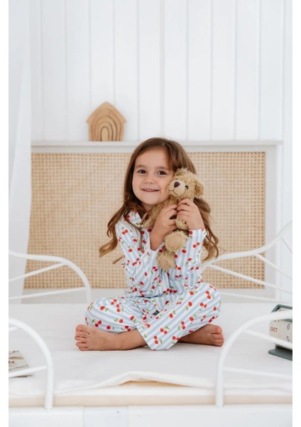 Bambu Kumaş Önden Düğmeli Kız Çocuk Pijama Takımı fiyatları