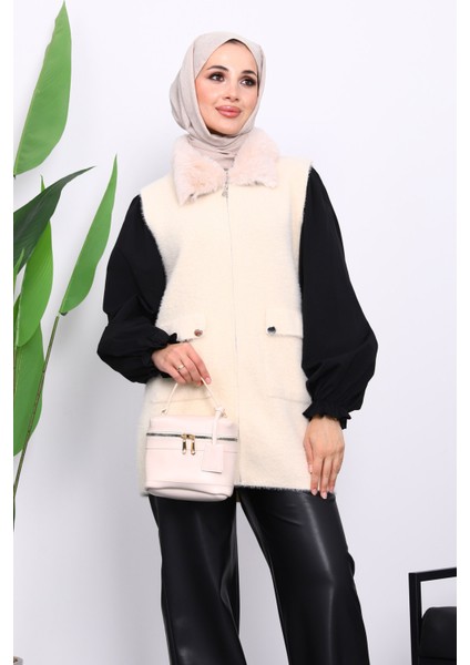 Krem Yaka Kürklü Cepli Triko Yelek modelleri