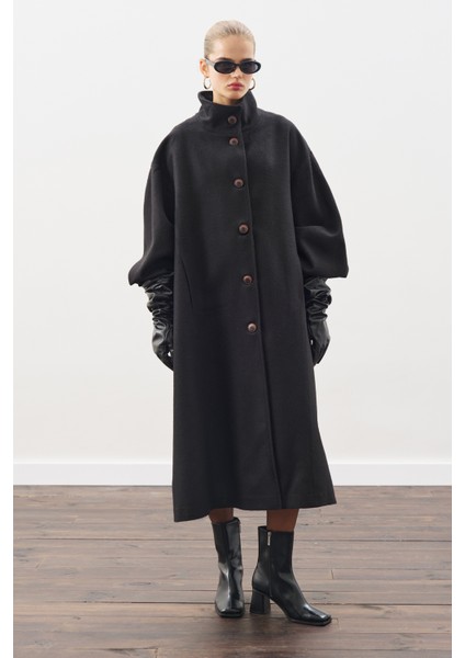 Gaıa Geniş Kaban Siyah modelleri