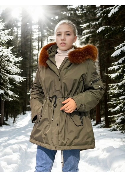 Kadın Su Geçirmez Kapüşonlu Mont - Haki modelleri