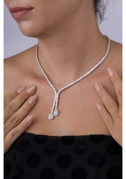 Su Yolu Süzme Baget Taşlı 925 Ayar Gümüş Kolye fiyatları