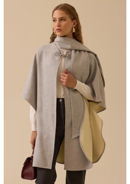 Kadın Tokalı Şal Detaylı Panço - Gri