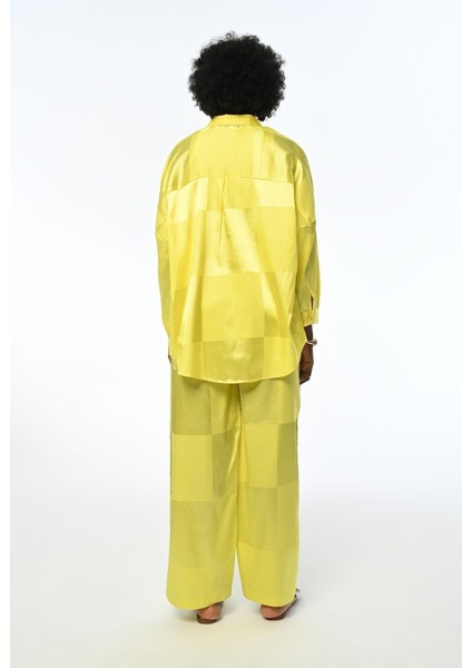 Kadın Rahat Kalıp Bol Paça Kare Desenli Sarı Jakarlı Pantolon fırsatları