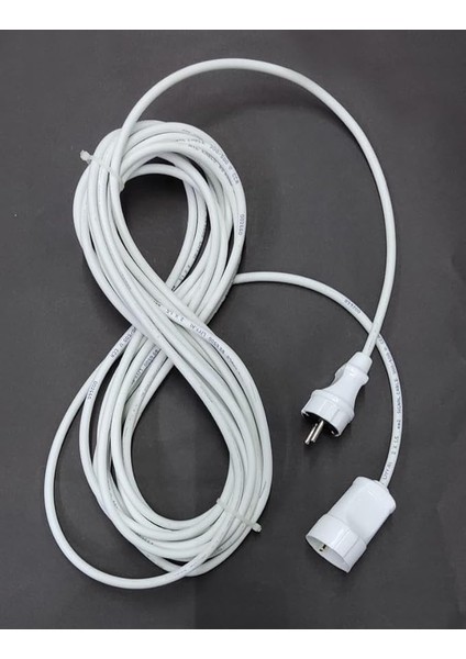 Metre 2x1.5 Ttr Kablolu Fişli Prizli Seyyar Uzatma Kablosu Isınma Yapmayan Özel Izoleli Kablodur