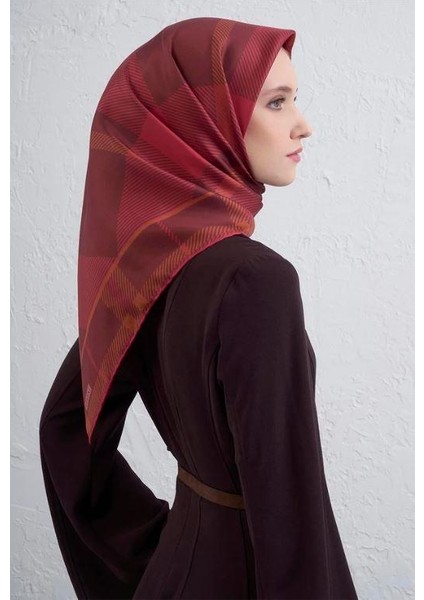 2025 Desenli Saf Ipek Twill Eşarp 9418-03 modelleri