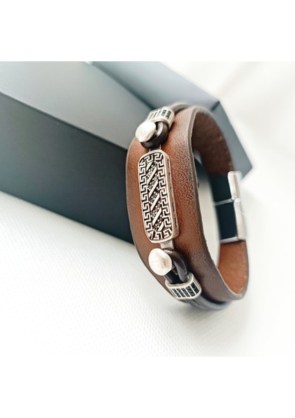 Zirkon Taşlı Kahverengi Erkek Deri Bileklik, Özel Üretim Erkek Bilekliği fırsatları