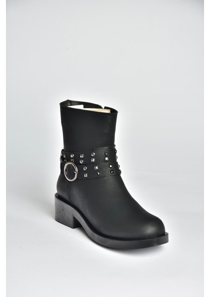 V674121209 Siyah Alçak Topuklu Fermuarlı Kadın Bot indirimleri