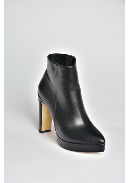 V820660109 Siyah Kalın Platform Topuklu Kadın Bot indirimleri
