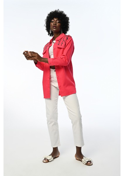 Kadın Robası Taş Işlemeli Düz Renk Gömlek-Ceket fırsatları