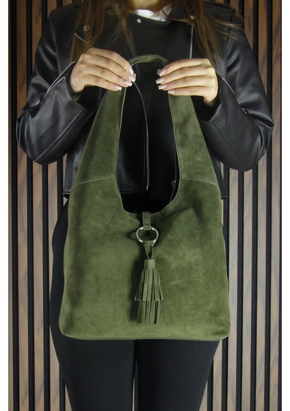 Haki Hakiki Dana Süet Püsküllü Manyetik Kapaklı Orta Boy Günlük Omuz Çantası