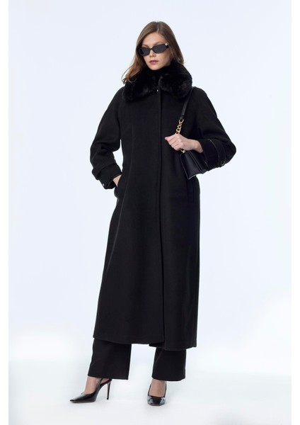 Kürk Yaka Manto modelleri