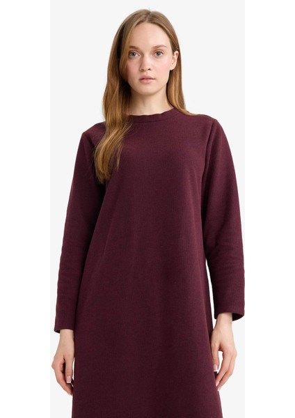 Regular Fit Bisiklet Yaka Uzun Kollu Kemerli Maxi Elbise G1885AX25WN modelleri