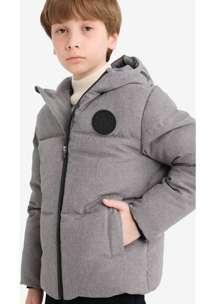 Erkek Çocuk Su İtici Kapüşonlu Fermuarlı Şişme Mont E9347A825WN
