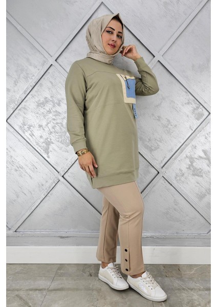 Kadın Kombinli Sallantı Aksesuar Detaylı Tesettür Tunik