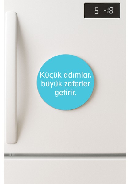 Desenli Temalı Yuvarlak Buzdolabı Magnet – 10X10 cm Küçük Adımlar