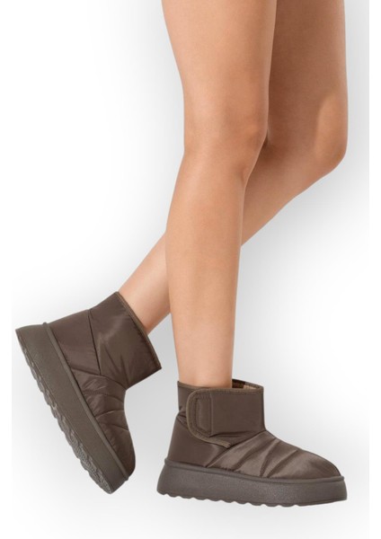 İçi Kürklü Paraşüt Kumaş Cırtlı Kalın Taban Kadın Bot KAHVERENGİ fiyatları