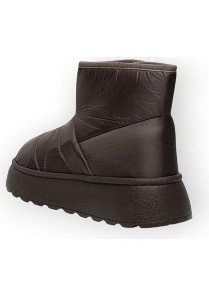 İçi Kürklü Paraşüt Kumaş Cırtlı Kalın Taban Kadın Bot KAHVERENGİ