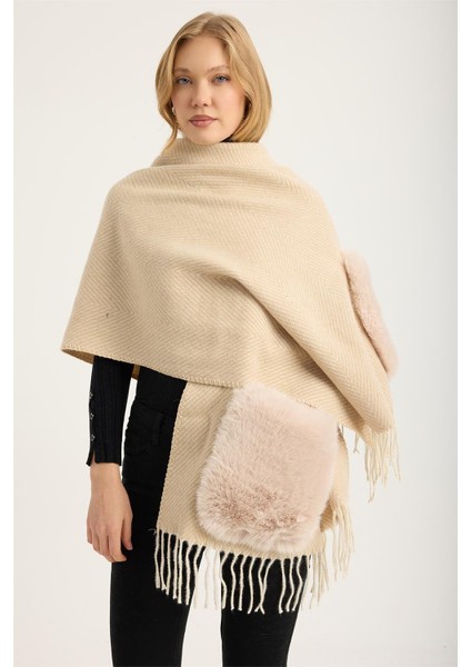 Kürk Cepli Saçaklı Şal fırsatları