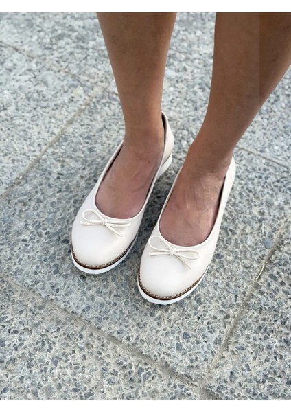 Luvina Taban Fiyonklu Kapalı Büyük Numara Kadın Ayakkabı