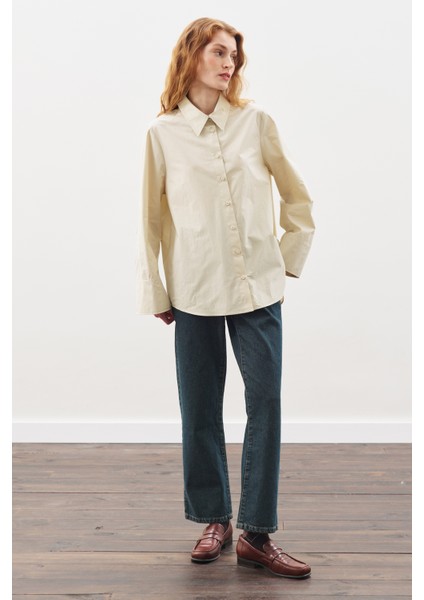 Geniş Manşetli Klasik Gömlek Bej indirimleri