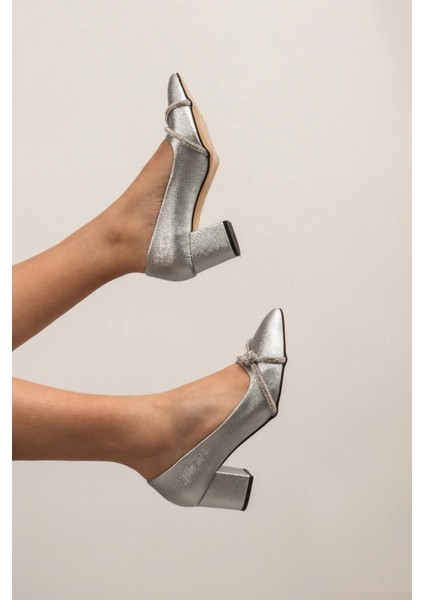 Gri Taşlı Topuklu Ayakkabı/kadın Kalın Kısa Topuklu Ayakkabı/şık Kırçıllı Taşlı Topuklu Ayakkabı fırsatları