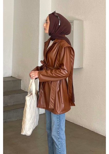 Kruvaze Yaka Kuşaklı Deri Ceket Kahverengi fiyatları