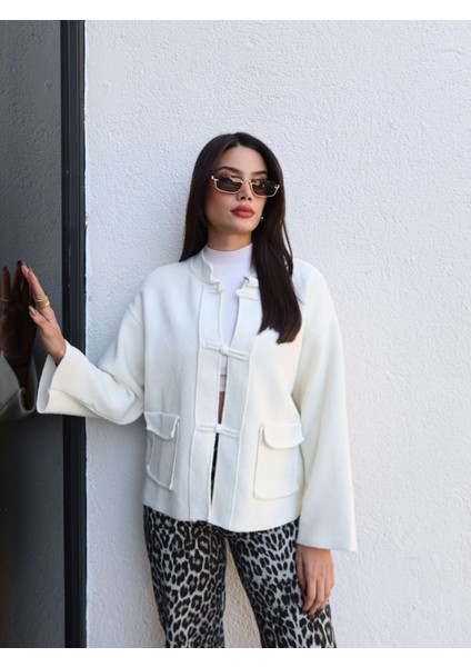 Dik Yaka Cepli Triko Hırka