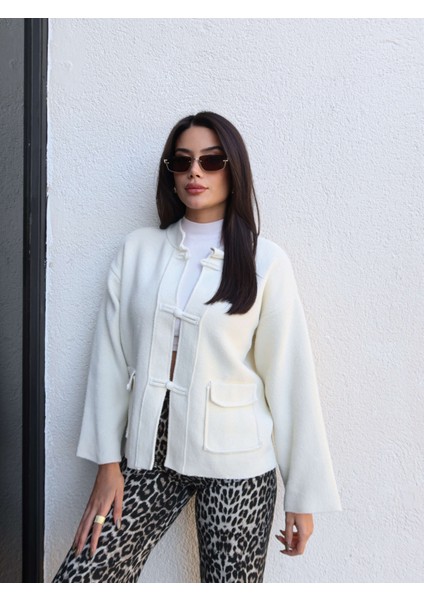 Dik Yaka Cepli Triko Hırka modelleri