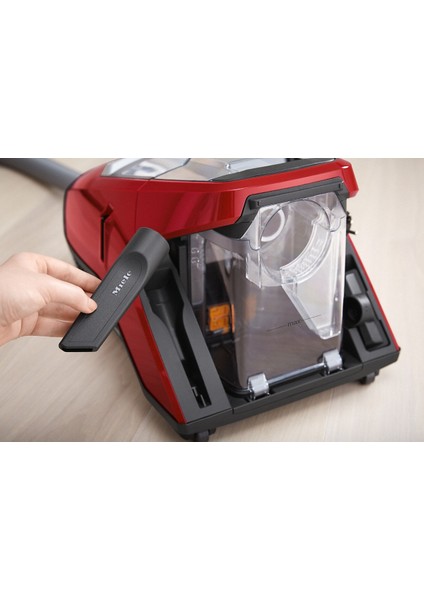 Blizzard CX1 Cat&Dog Mango Kırmızı - Toz Torbasız Süpürge