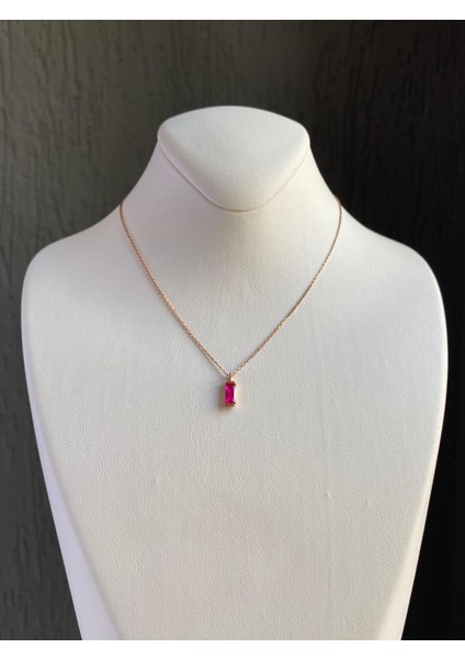 14 Ayar Rose Altın Mor Taşlı Sütun Kolye