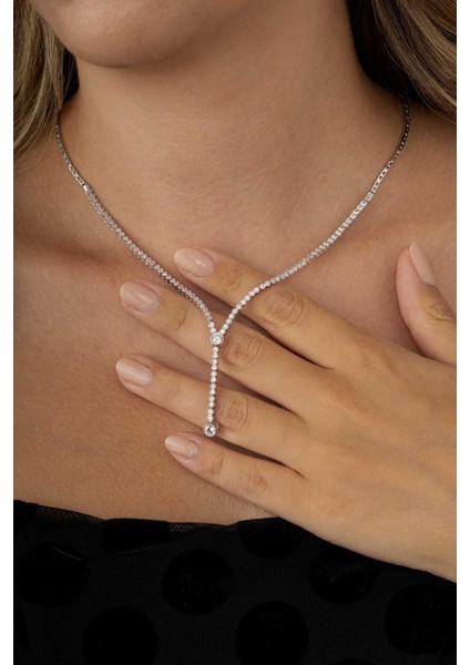 Tektaş Motifli Su Yolu Rodyum Kaplama 925 Ayar Gümüş Kolye