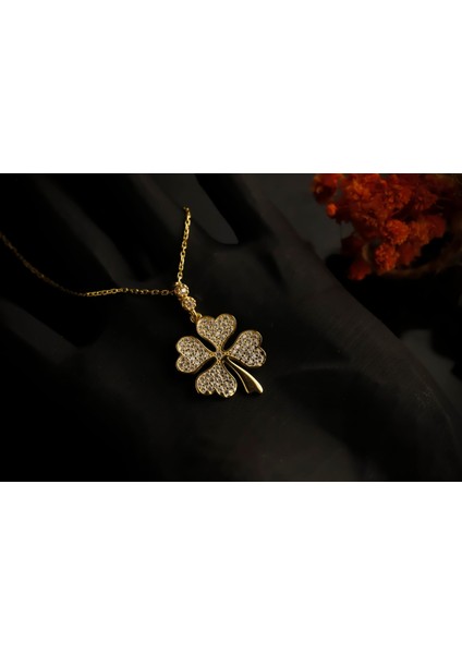 Şansın Pırıltısı Kolye