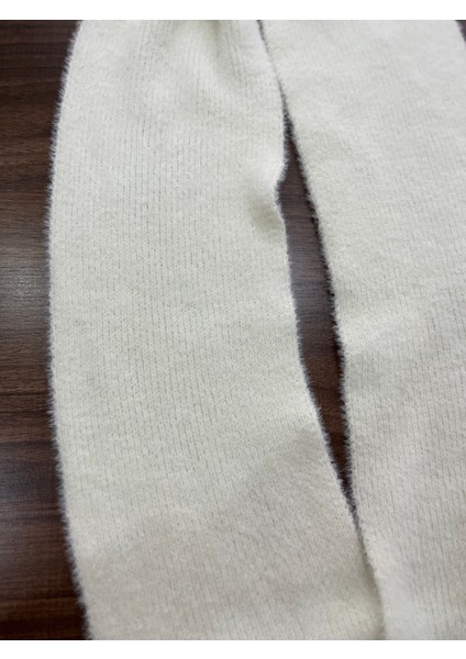 Kışlık Kadın Atkı – Peluş Akrilik, Sıcacık ve Şık modelleri