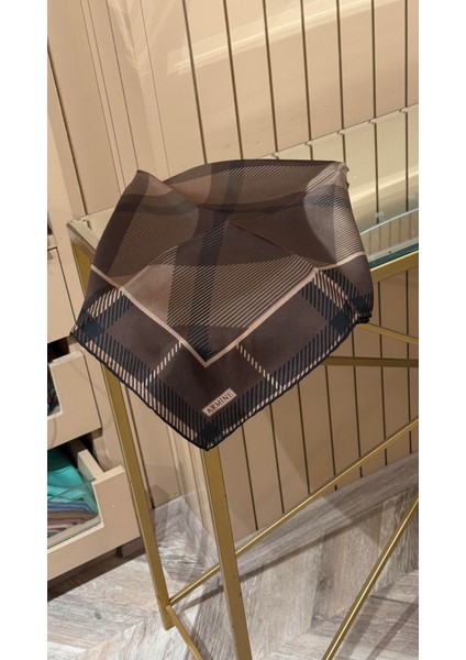 2025 Desenli Saf Ipek Sura Eşarp 9418-33 modelleri