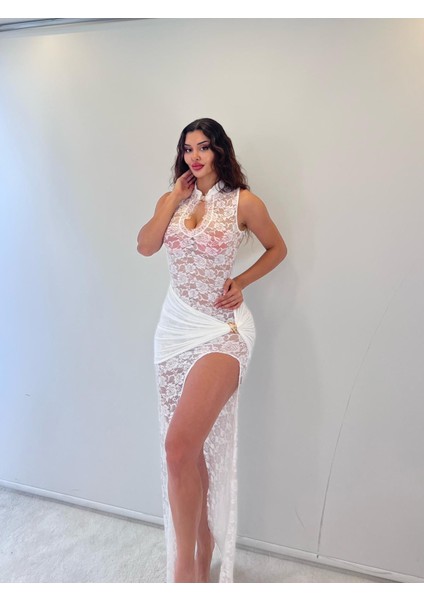 Beyaz Dantel Toka Detaylı Maksi Elbise fırsatları