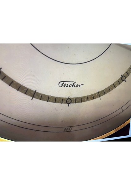 Ahşap Kaidesinde Fischer Derece ve Barometre 19 cm 14 cm Ölçülerinde