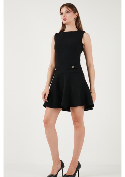 Pamuklu Regular Fit Bisiklet Yaka Düğme Detaylı A Kesim Mini Elbise Bayan Elbise 6525687