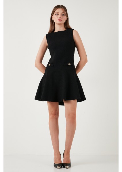 Pamuklu Regular Fit Bisiklet Yaka Düğme Detaylı A Kesim Mini Elbise Bayan Elbise 6525687 fiyatları