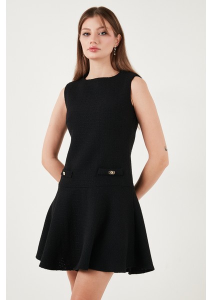 Pamuklu Regular Fit Bisiklet Yaka Düğme Detaylı A Kesim Mini Elbise Bayan Elbise 6525687 modelleri