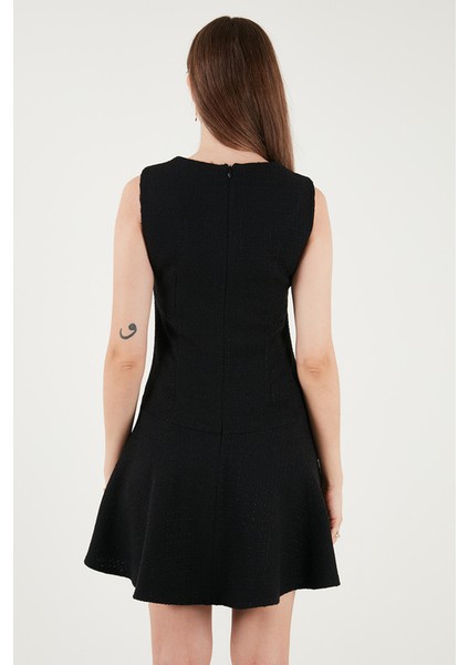 Pamuklu Regular Fit Bisiklet Yaka Düğme Detaylı A Kesim Mini Elbise Bayan Elbise 6525687