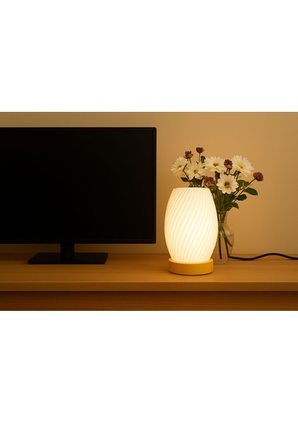 Çizgili Spiral Tasarımlı Modern Masa Lambası – Dekoratif Abajur ve Gece Lambası | E27 Uyumlu Kablolu LED Aydınlatma indirimleri