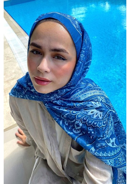 Sinem Dereli'nin Tercihi Nilla Pamuklu Şal Diamond Mavi