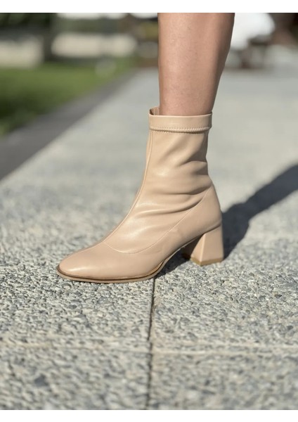 Felix Esnek Streç Kısa Topuklu Kadın Bot Büyük Numara fırsatları