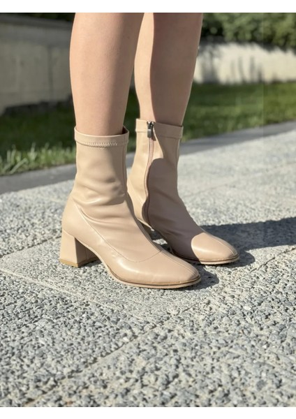 Felix Esnek Streç Kısa Topuklu Kadın Bot Büyük Numara