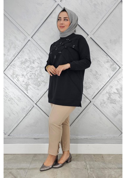 Kadın Dikme ve Taş Detaylı Tesettür Tunik
