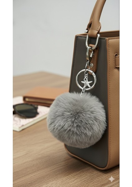 Peluş Pofuduk Ponpon Puf Gri Tüylü Gümüş Yıldız Detaylı Ev Ofis Araba Telefon Cüzdan Çanta Anahtarlık